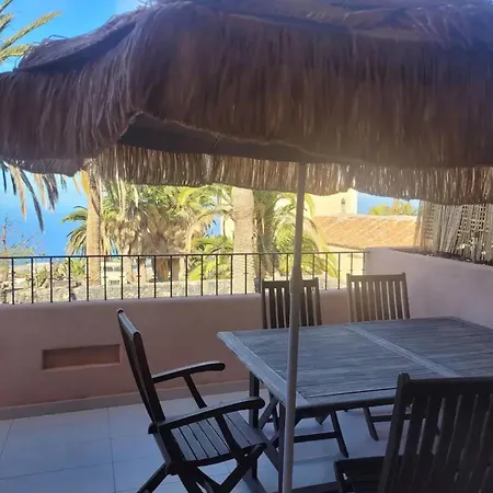 Apartamento Oasis Apartment *